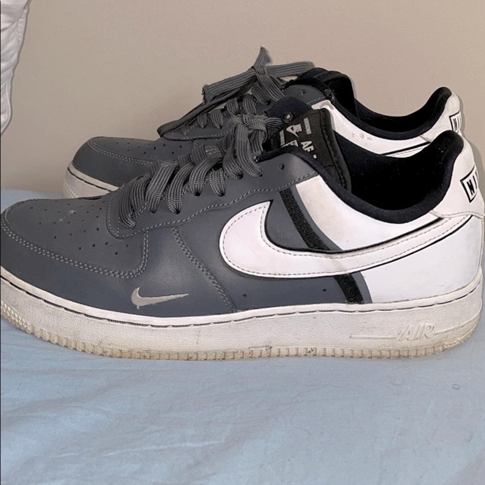 Shoes - Picture 1 of 1